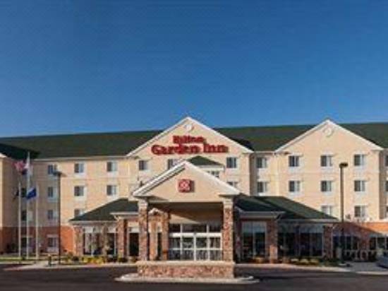 Hilton Garden Inn Merrillville Hotel Reviews And Room Rates