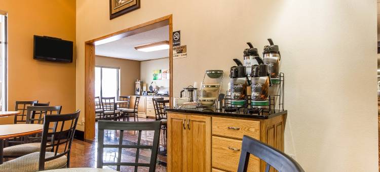 里兹堡温德姆阿美瑞辛酒店(AmericInn by Wyndham Reedsburg)图片