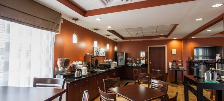 戴尔斯堡I-155舒眠套房酒店(Sleep Inn & Suites Dyersburg I-155)图片