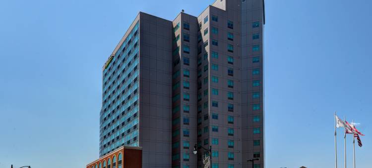 尼亚加拉瀑布景观酒店(Niagara Fallsview Hotel)图片