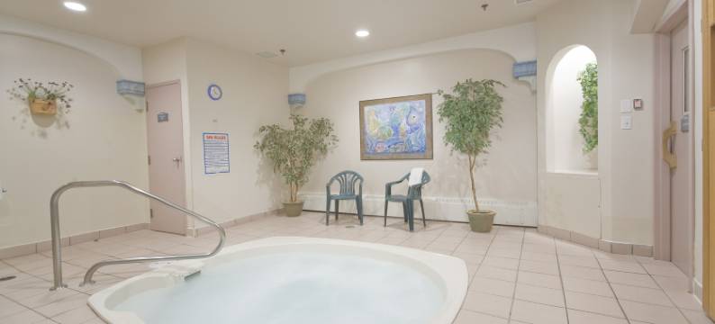 太阳峰度假村(Sun Peaks Lodge)图片