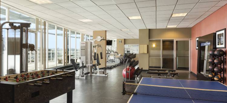 温哥华市区希尔顿欢朋套房酒店(Hampton Inn & Suites, by Hilton - Vancouver Downtown)图片