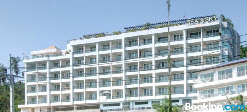 Sea & Sky Karon Beach by Phr图片