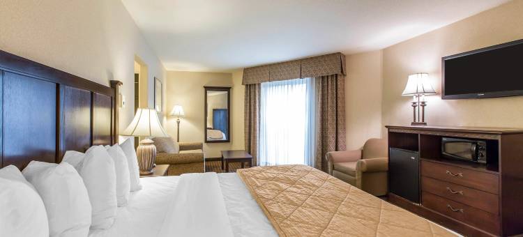 凯艺酒店-福尔布鲁克15号州际公路(Quality Inn Fallbrook I-15)图片