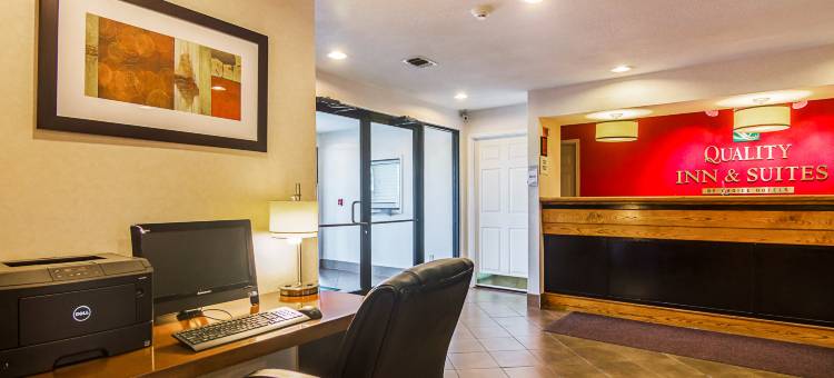 加兰凯艺套房酒店-东达拉斯(Quality Inn & Suites Garland - East Dallas)图片