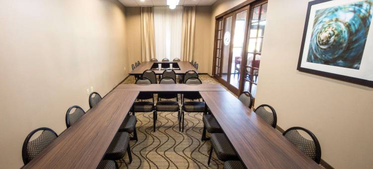 彩虹泉附近舒适套房酒店(Comfort Suites Dunnellon Near Rainbow Springs)图片