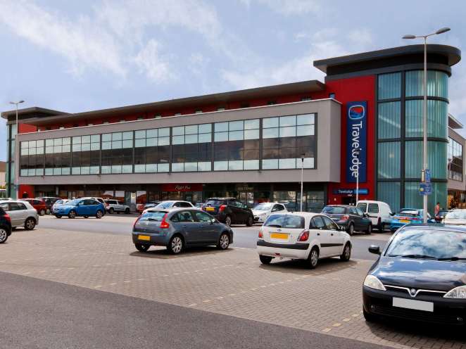 Travelodge Llanelli Central Hotel Overview