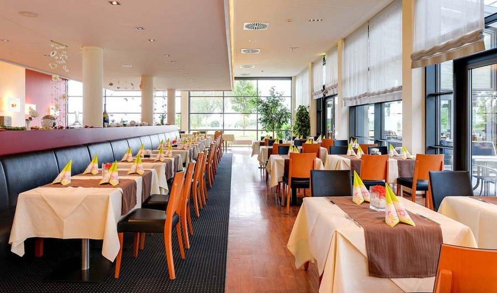 Novina Hotel Herzogenaurach Herzo Base Hotel Reviews And - 