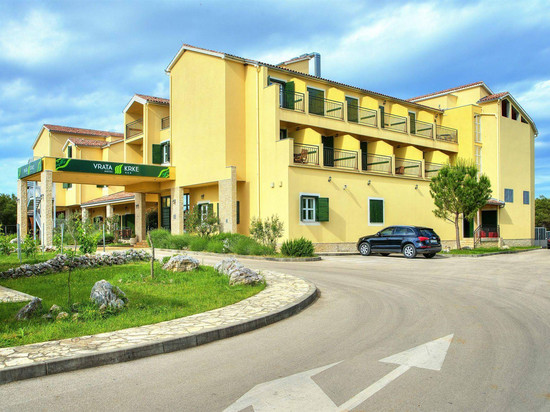 维拉塔克尔克酒店