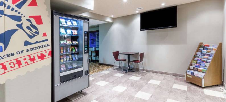 斯克内克塔迪-奥尔巴尼地区温德姆速8酒店(Super 8 by Wyndham Schenectady/Albany Area)图片