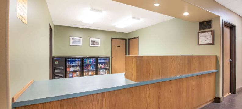 四季旅店(Four Seasons Inn)图片