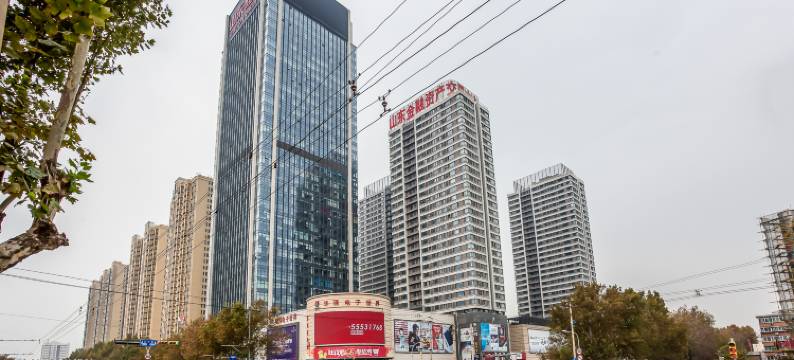 济南艾诗尼元素主题酒店图片