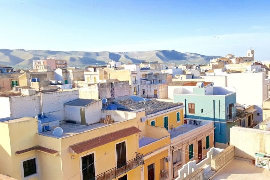 桑给巴尔民宿 - 西西里亚款待预订价格,联系电话位置地址【携程酒店】