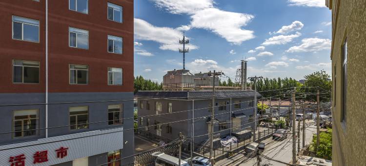 布丁酒店(花乡东桥地铁站新天坛医院店)图片