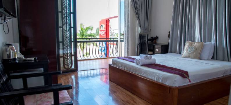 新季节河滨酒店(New Season Riverside Hotel)图片