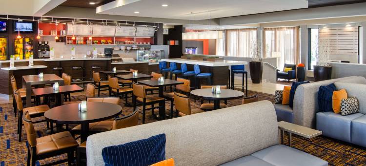 格林维尔海伍德购物中心万怡酒店(Courtyard Greenville Haywood Mall)图片