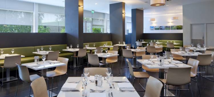 洲际酒店集团假日酒店梅登黑德温莎(Holiday Inn Maidenhead Windsor, an IHG Hotel)图片