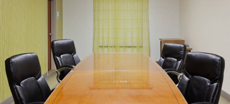 智选假日套房酒店凤凰城的哥伦布 by IHG(Holiday Inn Express & Suites Phenix City - FT. Benning by IHG)图片