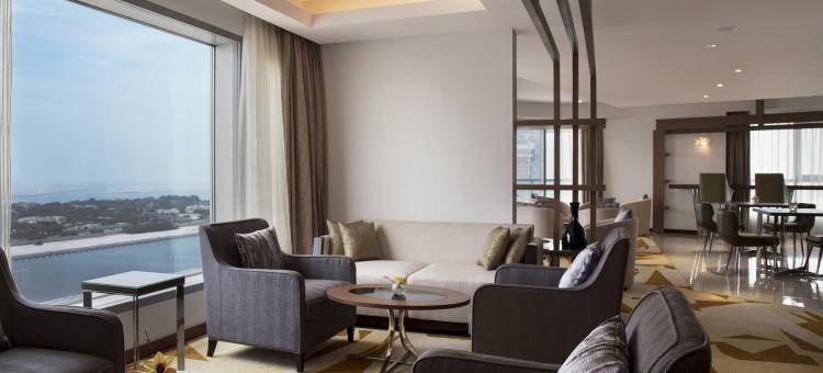 珍珠罗塔纳首都中心酒店(Pearl Rotana Capital Centre)图片