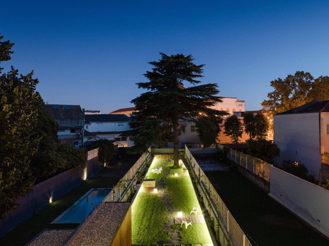 包豪斯服务式公寓酒店