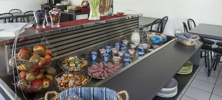 南图尔巴拉丁斯尼希尔酒店(Initial by Balladins Tours Sud)图片