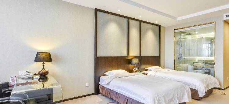 定兴康城大酒店图片