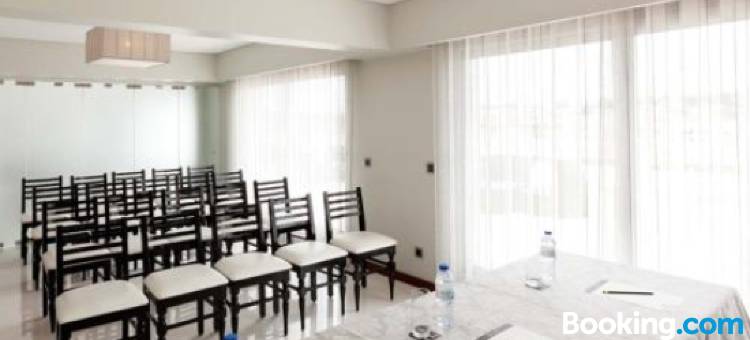 卡达尔酒店(Cardal Hotel)图片