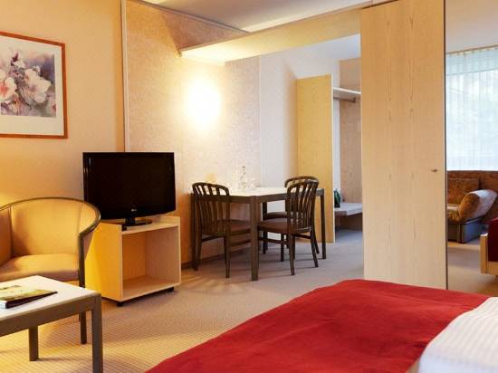 Rhon Park Hotel Hotel Reviews And Room Rates