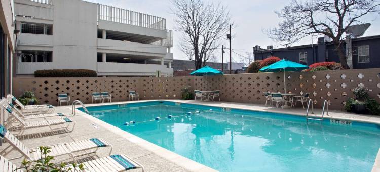 市中心会议中心拉昆塔温德姆套房酒店(La Quinta Inn & Suites by Wyndham Downtown Conference Center)图片