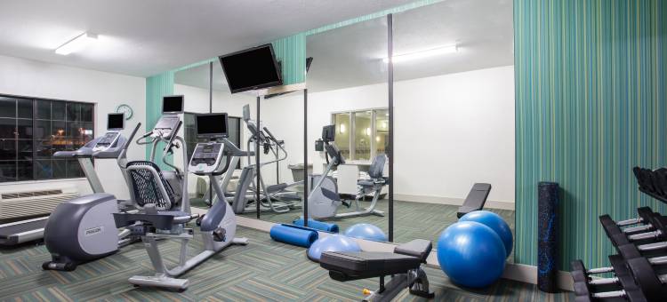 Holiday Inn Express & Suites FT功能。柯林斯(Holiday Inn Express & Suites FT. Collins)图片
