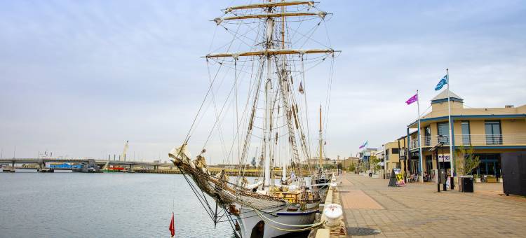 阿德莱德奎斯特港酒店(Quest Port Adelaide)图片