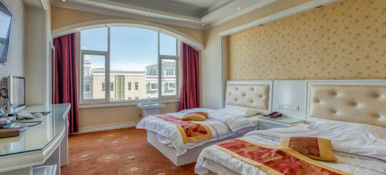 香格里拉娜姆措假日大酒店图片