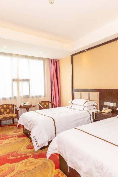 县市场监督管理局容美工商所附近酒店,鹤峰酒店预订查询,鹤峰宾馆住宿