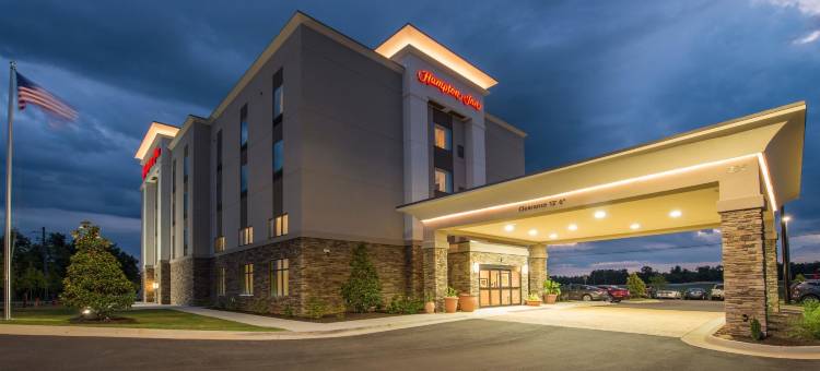 希尔顿欢朋酒店-韦恩斯伯勒(Hampton Inn Waynesboro)图片