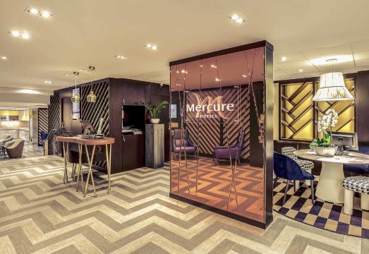 Hôtel Mercure Paris Arc de Triomphe Étoile Hotel Overview