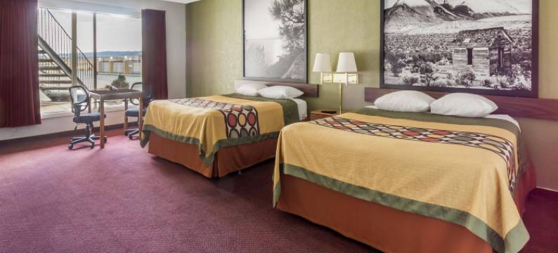 韦尔斯速8酒店(Super 8 by Wyndham Wells)图片