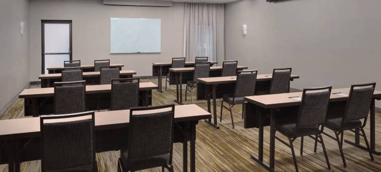 纽波特米德尔敦索尼斯塔精选酒店(Sonesta Select Newport Middletown)图片