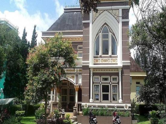 Villa Kota Bunga Hotel Reviews And Room Rates