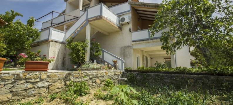 利迪亚 A1 号坎波公寓酒店(Apartment Lidija A1 Kampor)图片