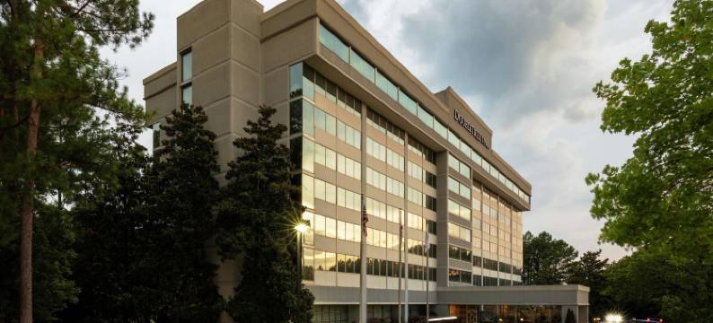 佩利米特公园希尔顿逸林酒店(DoubleTree by Hilton Birmingham Perimeter Park)图片