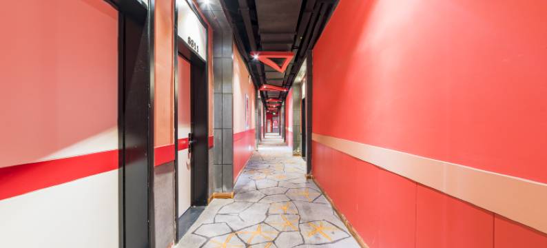 朵朵精品酒店(廊坊北华航天工业高铁站店)图片