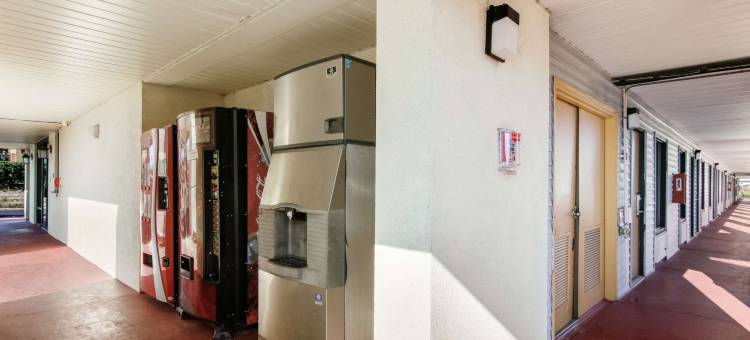 科尼尔斯伊克诺旅馆(Econo Lodge - Conyers)图片