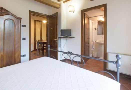 Montecorneo Hotel Overview