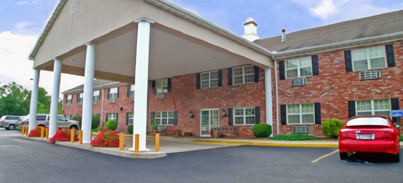 伊利诺伊切斯特呗盟酒店(Baymont by Wyndham Chester IL)图片