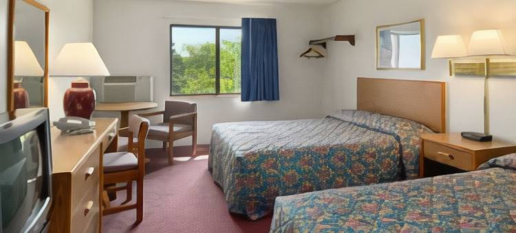 帕克拉皮兹速8酒店(Super 8 by Wyndham Park Rapids)图片