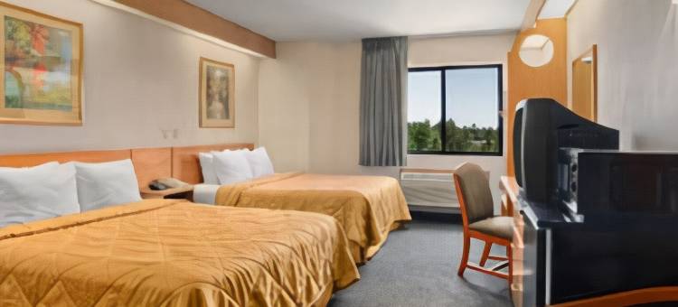 肖洛温德姆速8酒店(Super 8 by Wyndham Show Low)图片