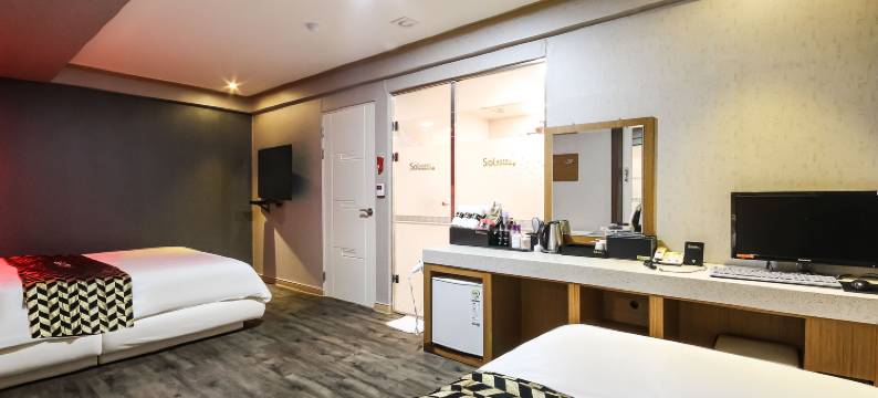 河东Sol自助入住汽车旅馆(Hadong Sol Self Check-in Motel)图片