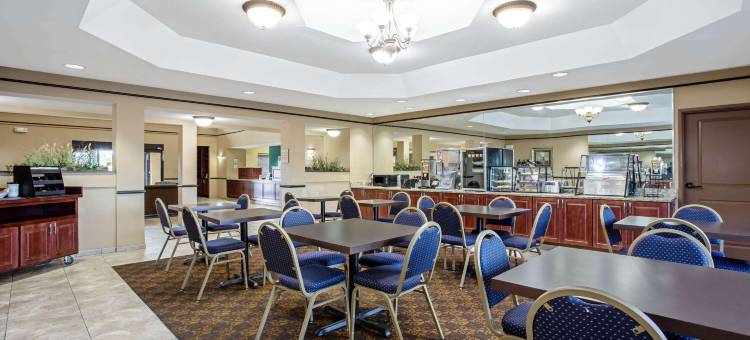 PCB码头公园区拉昆塔温德姆套房酒店(La Quinta Inn & Suites by Wyndham PCB Pier Park Area)图片