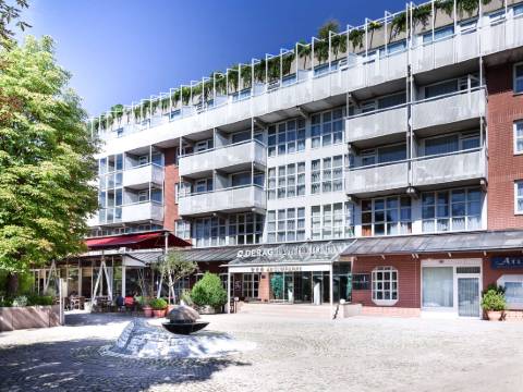 德拉格奧林匹克公園生活酒店