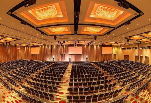 Pullman Melbourne Albert Park Hotel Overview